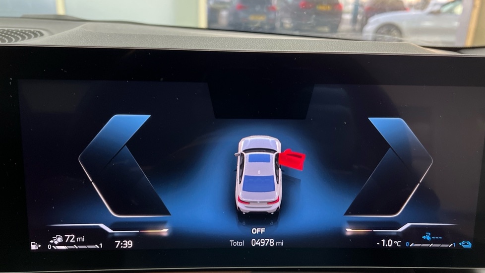 Used BMW 3 Series 2025 for sale - 76780272: Photo 9