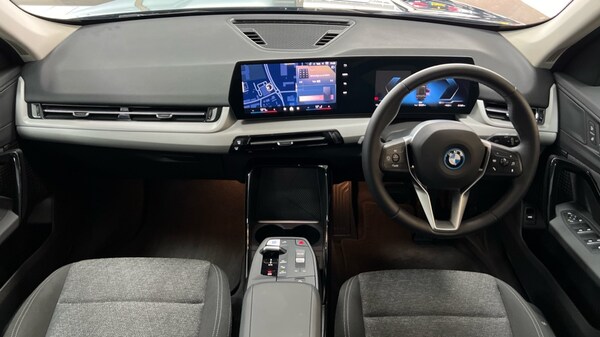 Used BMW iX1 2025 for sale - 76008324: Photo 4