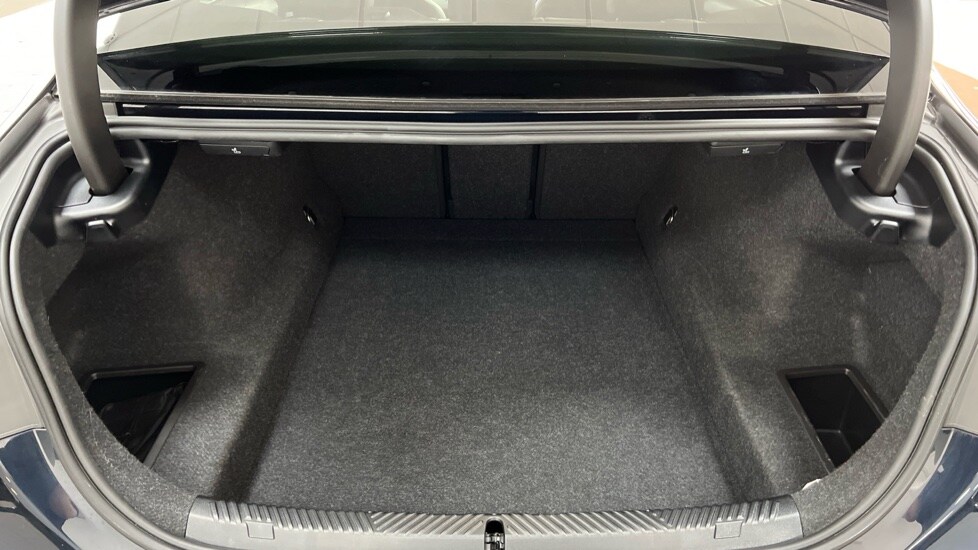 Used BMW 5 Series 2025 for sale - 75929890: Photo 13