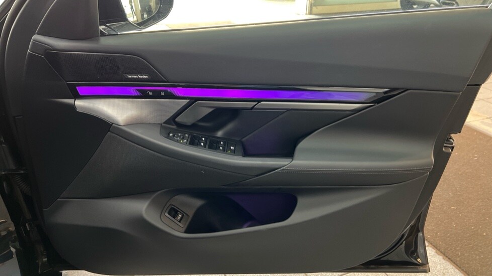 Used BMW 5 Series 2025 for sale - 75929890: Photo 32