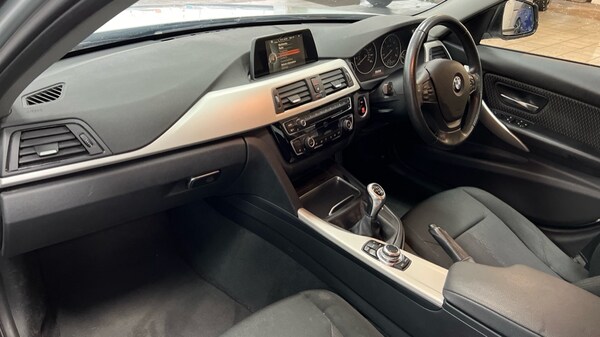 Used BMW 3 Series 2017 for sale - 76289960: Photo 10