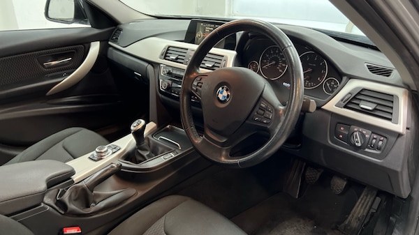 Used BMW 3 Series 2017 for sale - 76289960: Photo 9