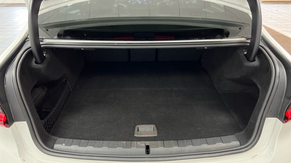 Used BMW 3 Series 2024 for sale - 76580214: Photo 13