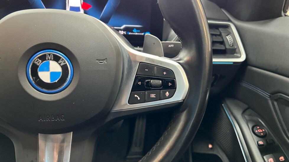 Used BMW 3 Series 2024 for sale - 76580214: Photo 18