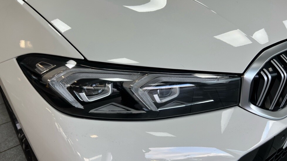 Used BMW 3 Series 2024 for sale - 76580214: Photo 29