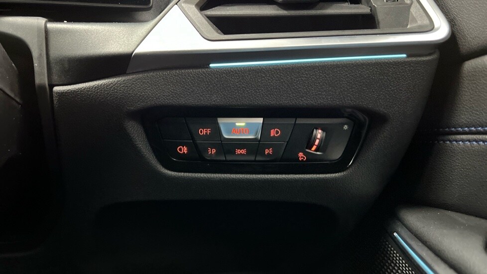 Used BMW 3 Series 2024 for sale - 76580214: Photo 38