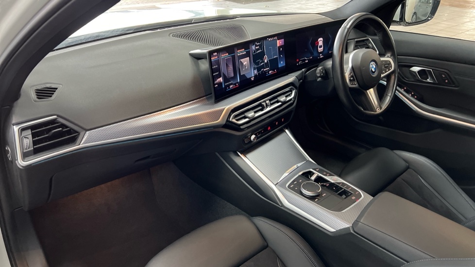 Used BMW 3 Series 2024 for sale - 76580214: Photo 7