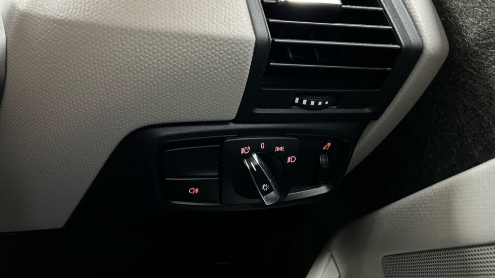 Used BMW i3 2022 for sale - 76586807: Photo 35