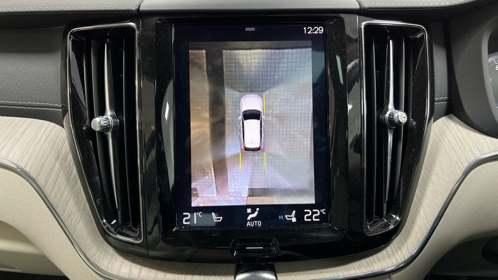 Used Volvo XC60 2020 for sale - 76623498: Photo 23