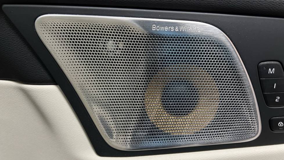 Used Volvo XC60 2020 for sale - 76623498: Photo 35