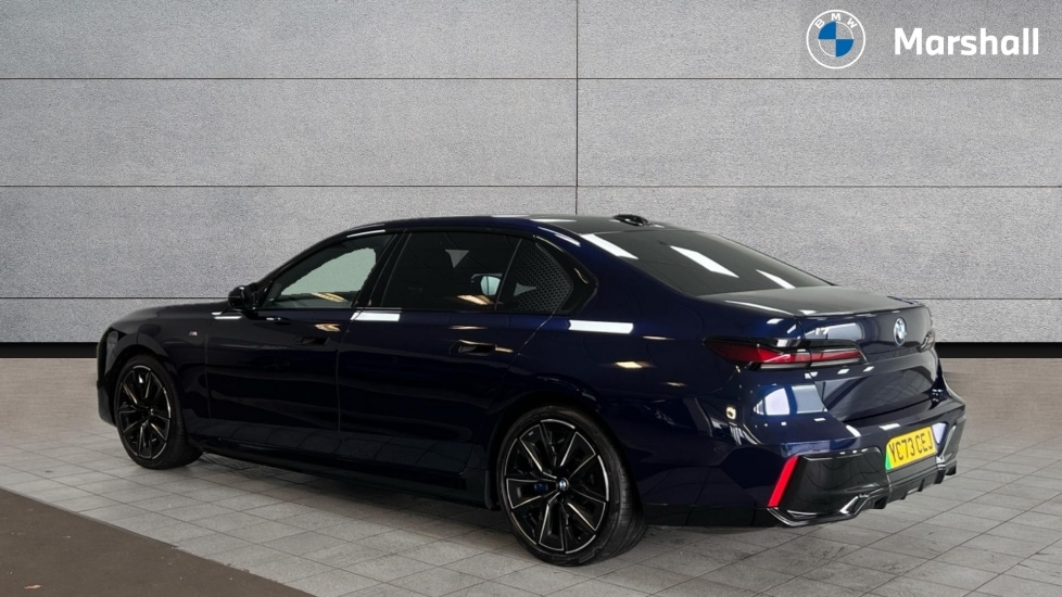 Used BMW i7 2023 for sale - 76442099: Photo 2