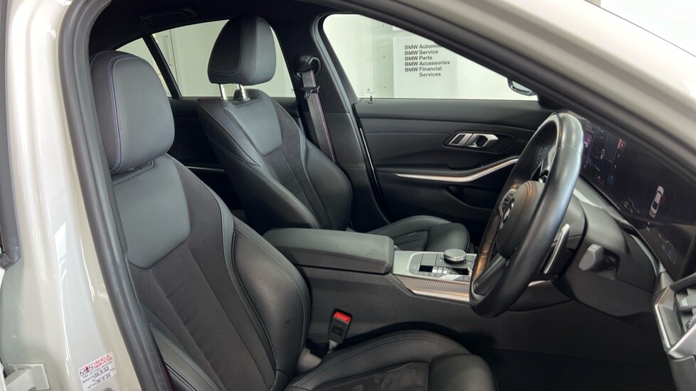 Used BMW 3 Series 2022 for sale - 75934599: Photo 11