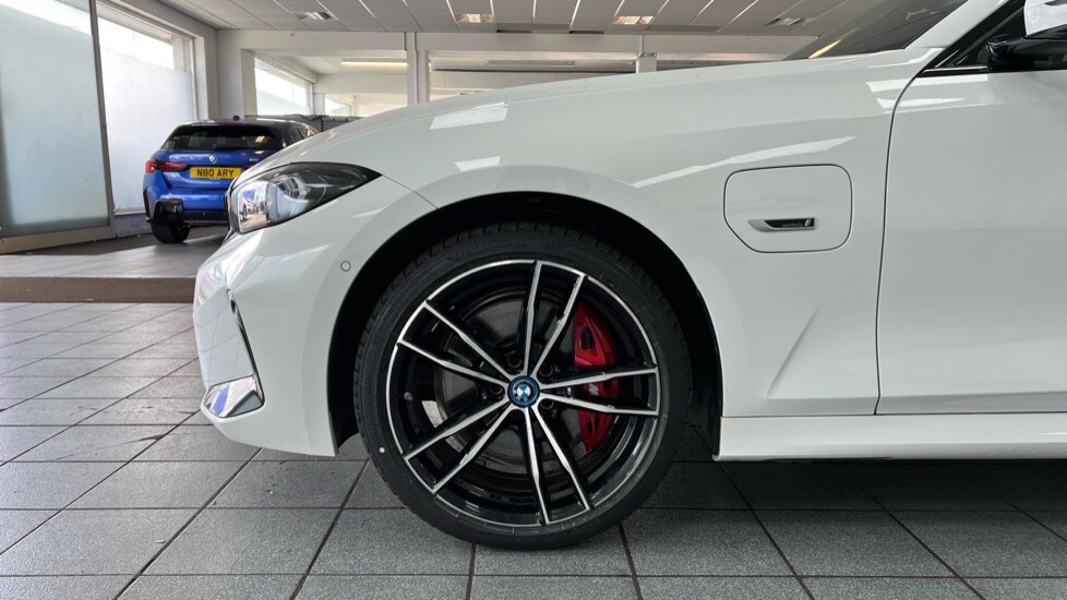 Used BMW 3 Series 2022 for sale - 75934599: Photo 25