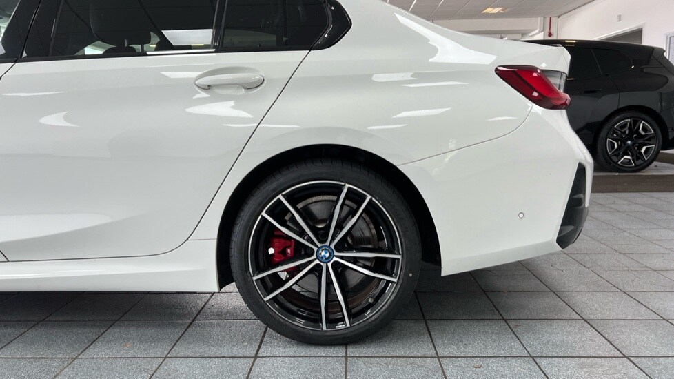 Used BMW 3 Series 2022 for sale - 75934599: Photo 26