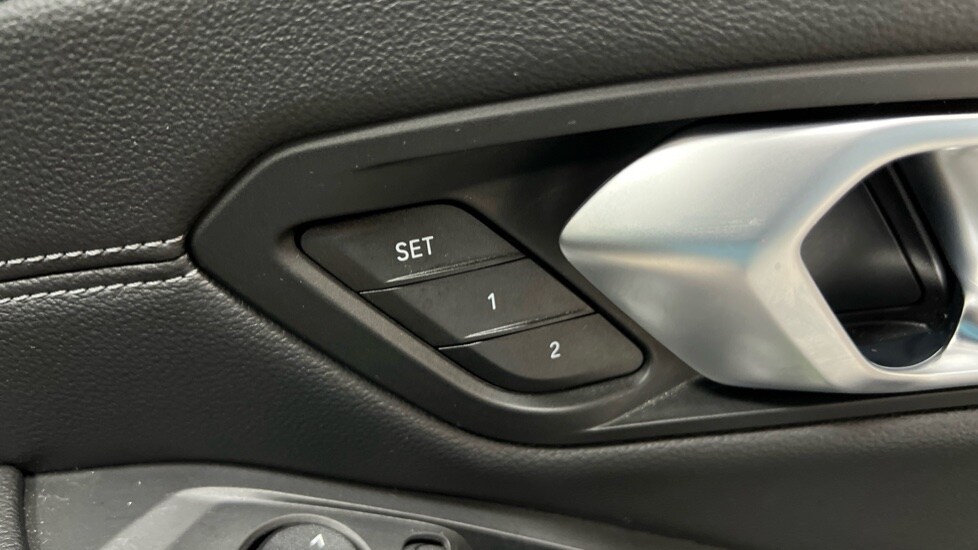 Used BMW 3 Series 2021 for sale - 76410658: Photo 35