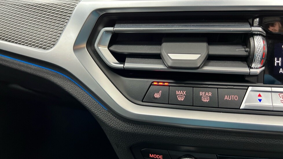 Used BMW 3 Series 2021 for sale - 76410658: Photo 40