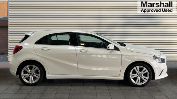 Used Mercedes-Benz A-Class 2018 for sale - 76092112: Photo 2