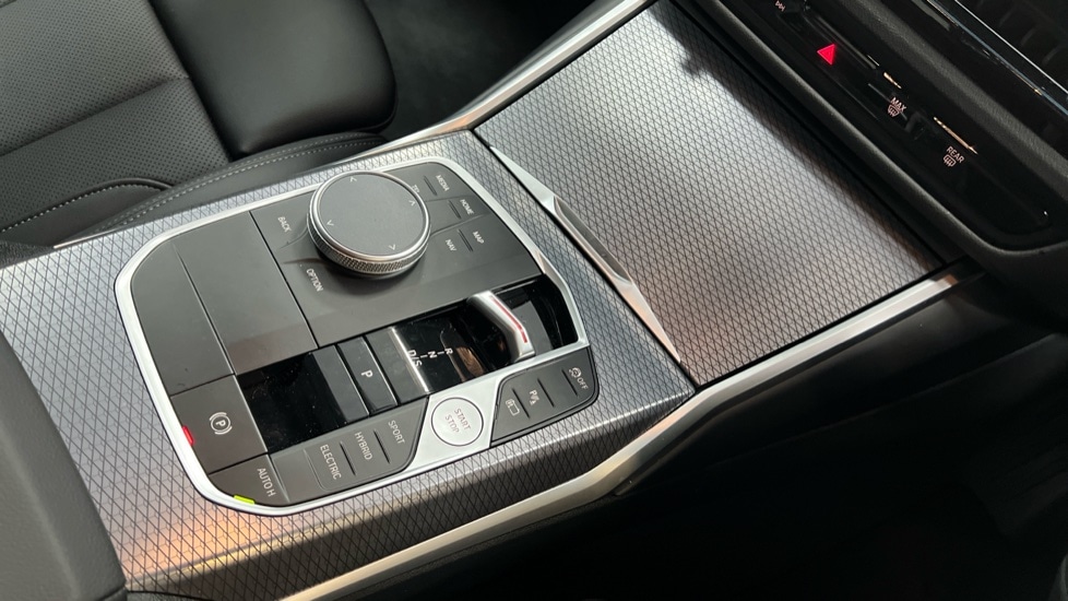 Used BMW 3 Series 2025 for sale - 76479743: Photo 10