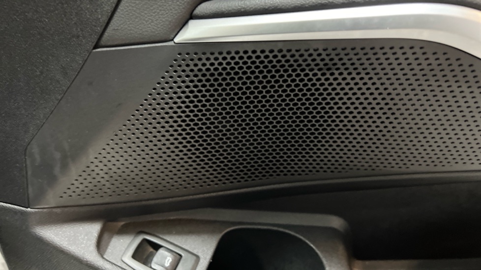 Used BMW 3 Series 2025 for sale - 76552348: Photo 20