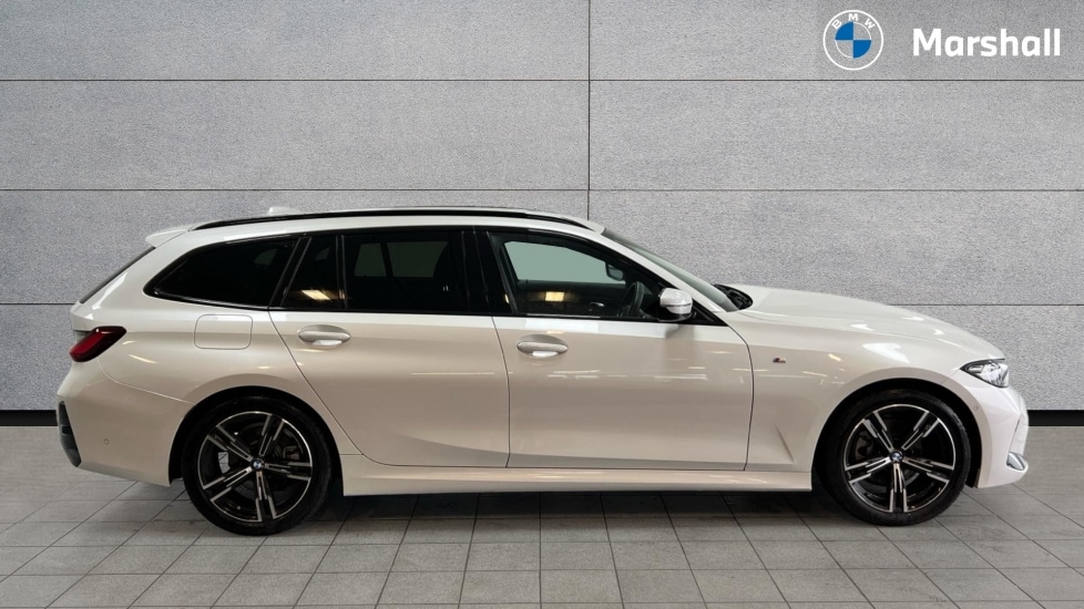 Used BMW 3 Series 2025 for sale - 76552348: Photo 3