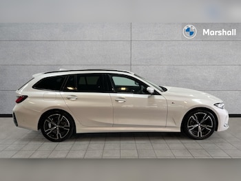 Used BMW 3 Series 2025 for sale - 76552348: Photo