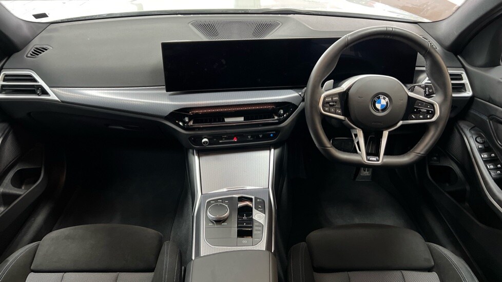 Used BMW 3 Series 2025 for sale - 76552348: Photo 4