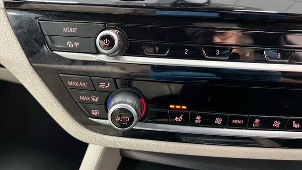 Used BMW 5 Series 2022 for sale - 76044287: Photo 35