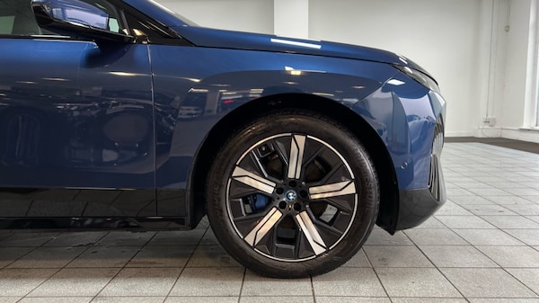 Used BMW iX 2022 for sale - 76140353: Photo 14