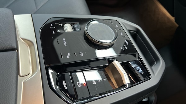 Used BMW iX 2022 for sale - 76140353: Photo 19