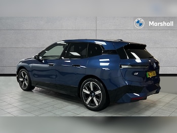Used BMW iX 2022 for sale - 76140353: Photo 2