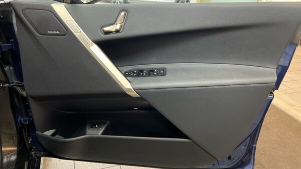 Used BMW iX 2022 for sale - 76140353: Photo 32