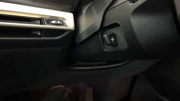 Used BMW iX 2022 for sale - 76140353: Photo 42