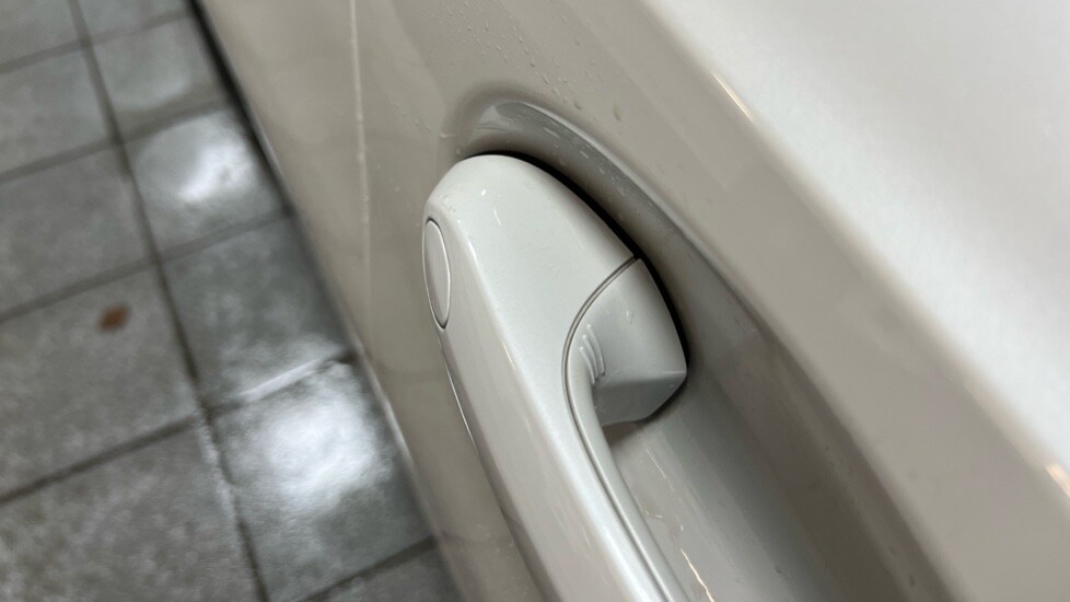 Used BMW 3 Series 2024 for sale - 76580143: Photo 35