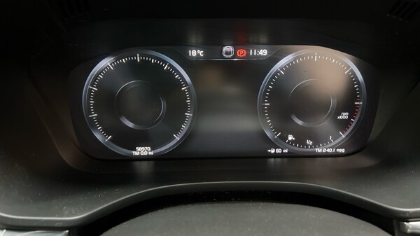 Used Volvo XC60 2018 for sale - 76251731: Photo 13