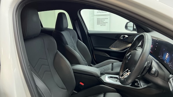 Used BMW 1 Series 2025 for sale - 76297566: Photo 11
