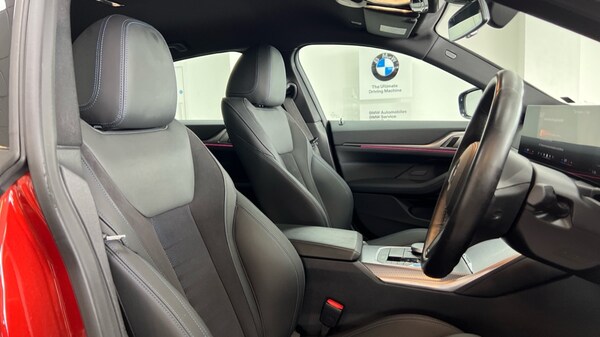 Used BMW i4 2024 for sale - 75394315: Photo 11