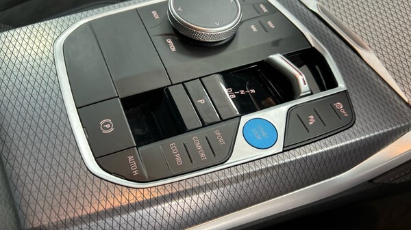 Used BMW i4 2024 for sale - 75394315: Photo 19
