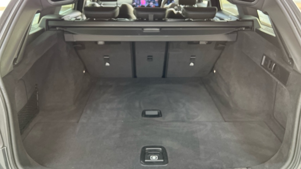 Used BMW 3 Series 2022 for sale - 76458859: Photo 13