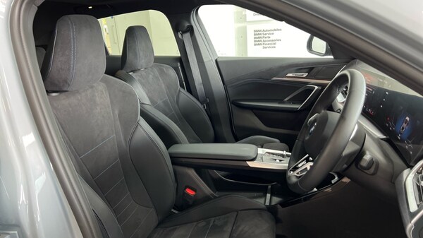 Used BMW iX2 2025 for sale - 76079201: Photo 11