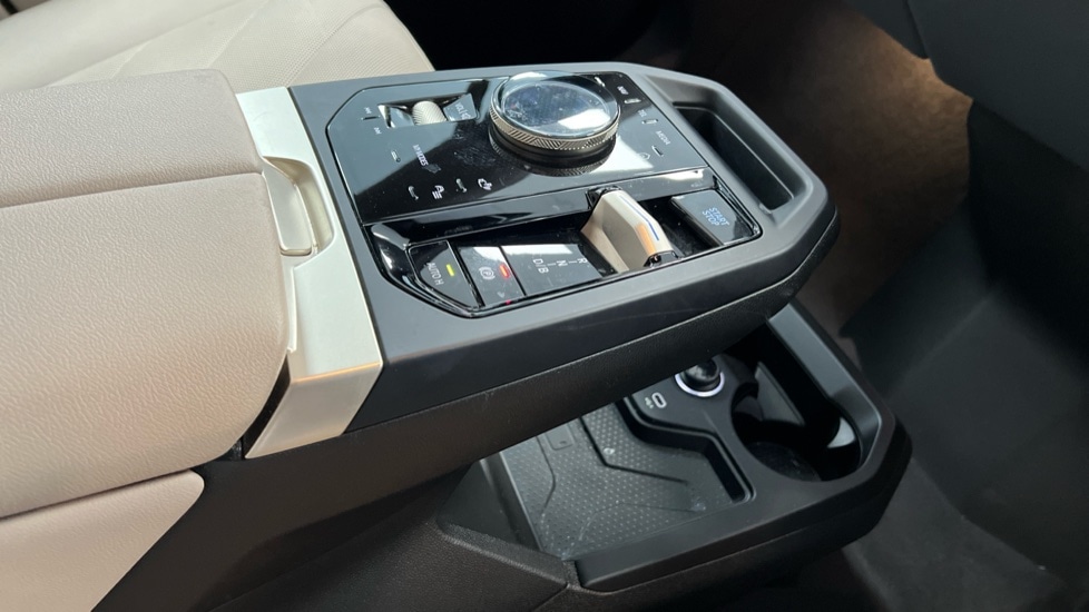 Used BMW iX 2023 for sale - 77018338: Photo 10