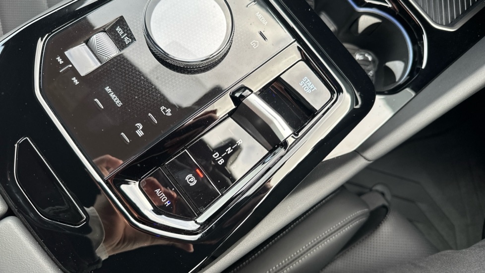 Used BMW i5 2023 for sale - 76479745: Photo 19