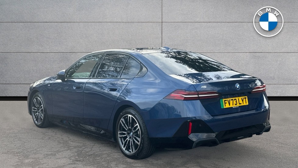 Used BMW i5 2023 for sale - 76479745: Photo 2