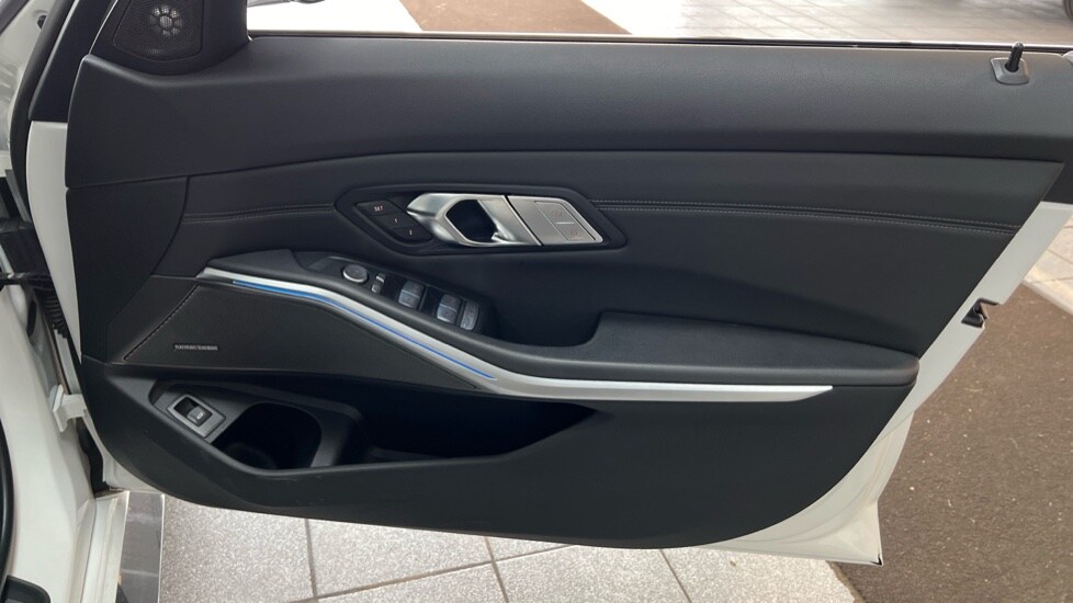 Used BMW M3 2023 for sale - 76229403: Photo 32