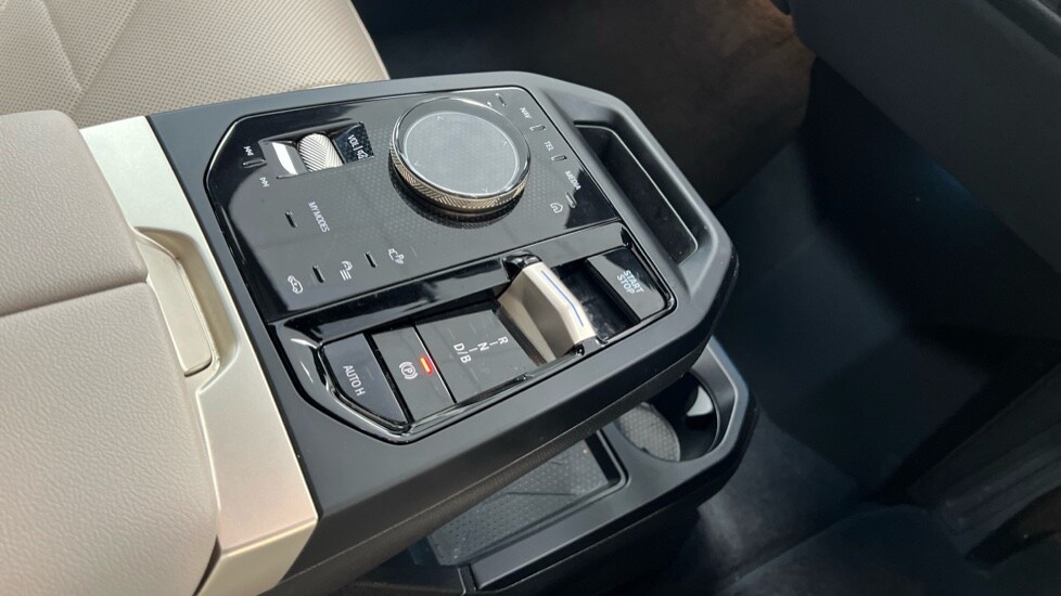 Used BMW iX 2022 for sale - 76966784: Photo 10