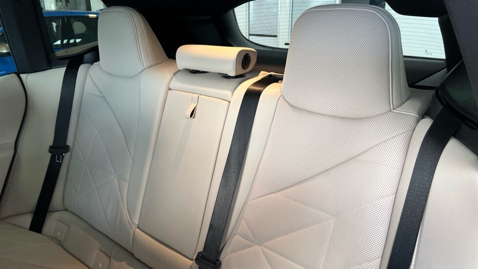 Used BMW iX 2022 for sale - 76966784: Photo 12