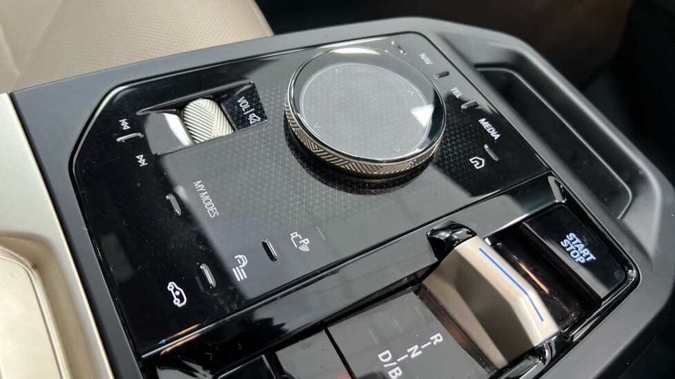 Used BMW iX 2022 for sale - 76966784: Photo 19