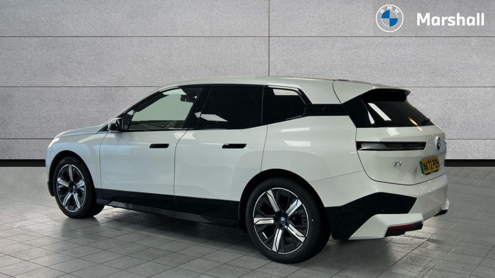 Used BMW iX 2022 for sale - 76966784: Photo 2