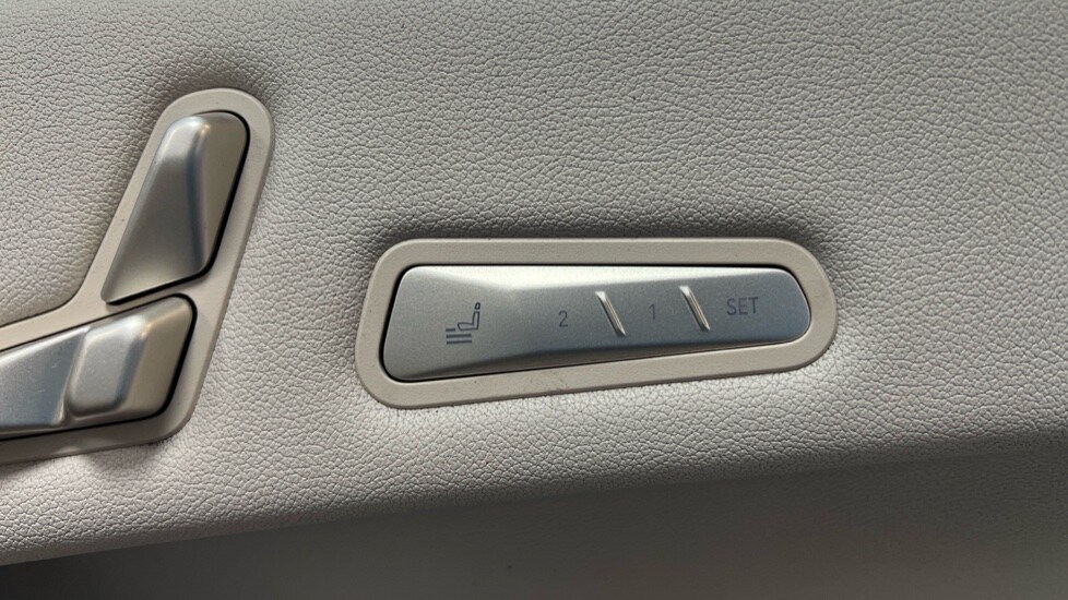 Used BMW iX 2022 for sale - 76966784: Photo 38