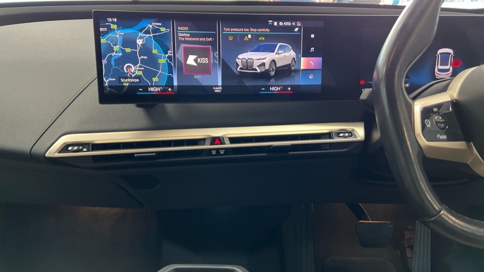 Used BMW iX 2022 for sale - 76966784: Photo 8