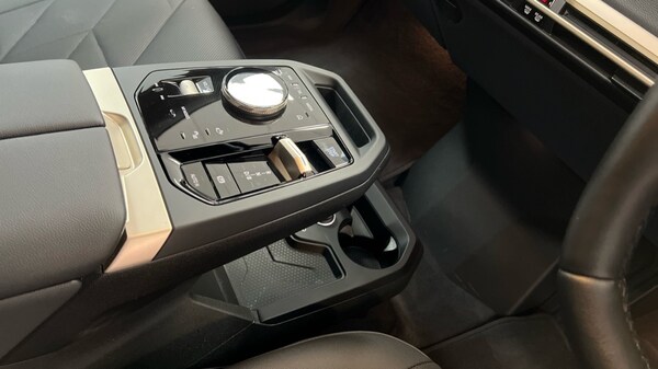 Used BMW iX 2024 for sale - 75394306: Photo 10